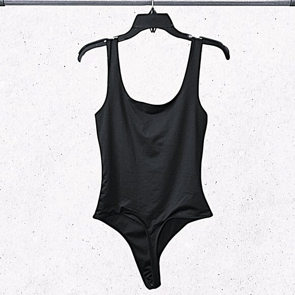 SO Goods for life Sleeveless Twist front Contour Double-Layer Bodysuit Size M - Picture 5 of 10